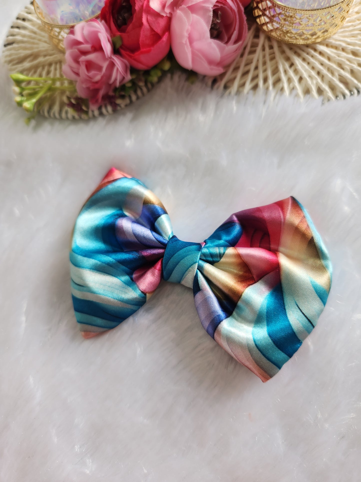Tidal twist [small bow]